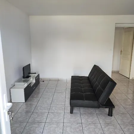 Apartmán 2 Pieces Vue Montagne Proximites Grandes Surfaces Poggi